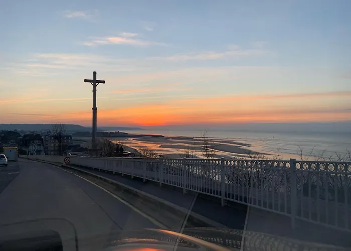 Hauteurs De - Avec Terrasse Au Calme *