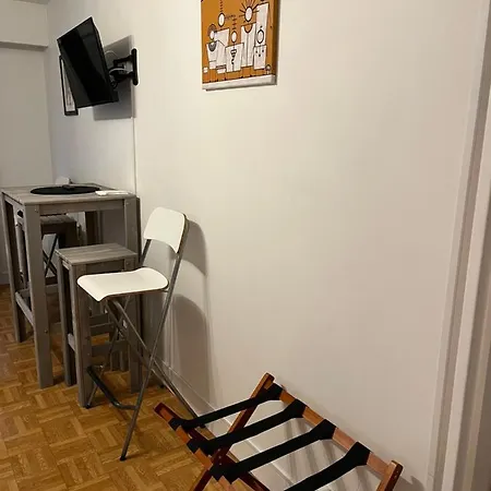 Hauteurs De - Avec Terrasse Au Calme تروفيي سور مير